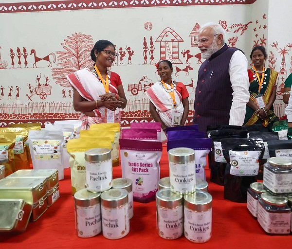 जशपुर के ‘जशप्योर’ उत्पादों से हुए प्रधानमंत्री मोदी प्रभावित, स्व-सहायता समूहों की सराहना