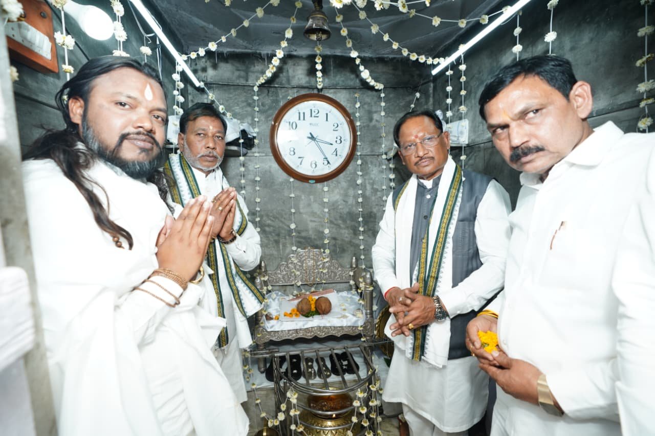 बाबा गुरू घासीदास जी के बताए मार्ग पर काम कर रही हमारी सरकार – मुख्यमंत्री