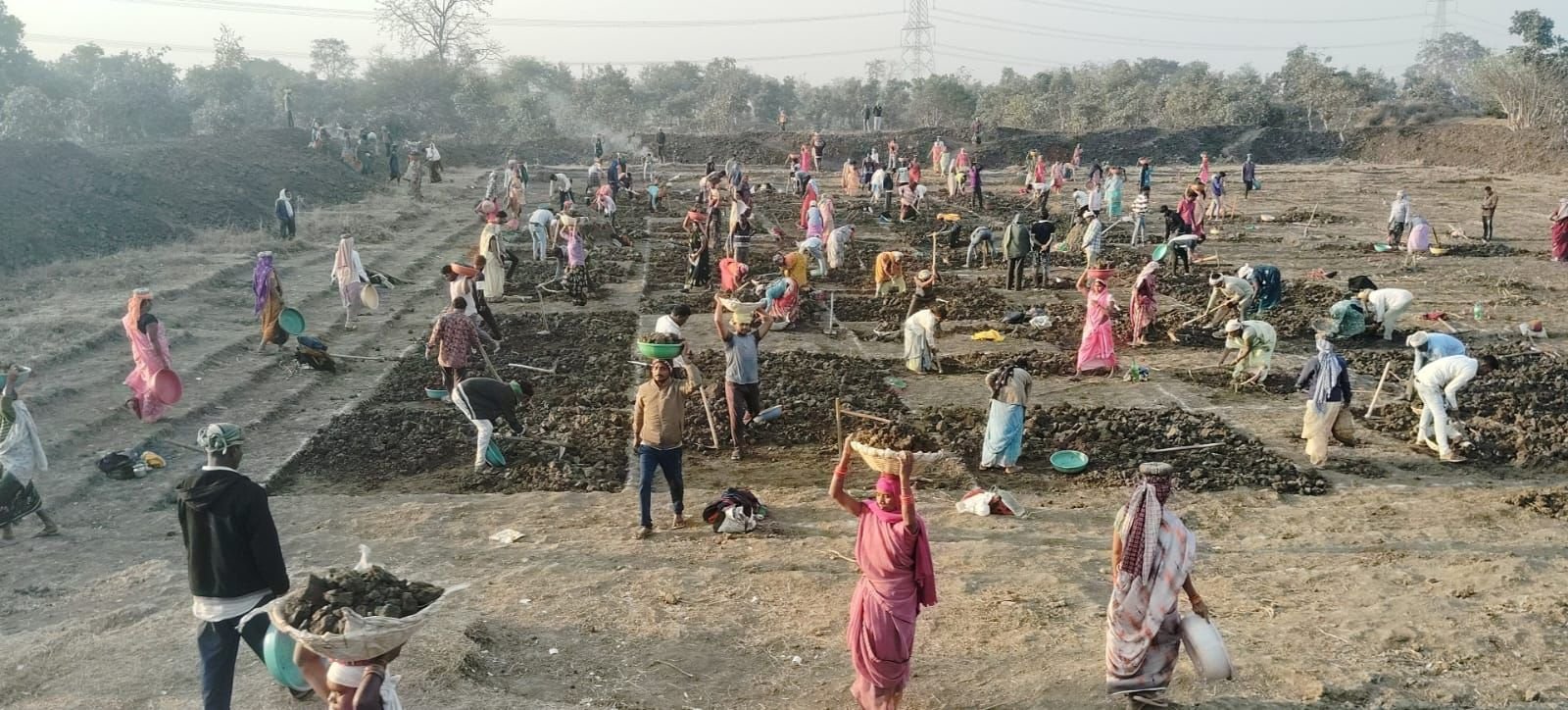 “जल संरक्षण के साथ मिल रहा बंपर रोजगार, मोर गांव, मोर तरिया” अभियान से संवर रहे ग्रामीण क्षेत्र